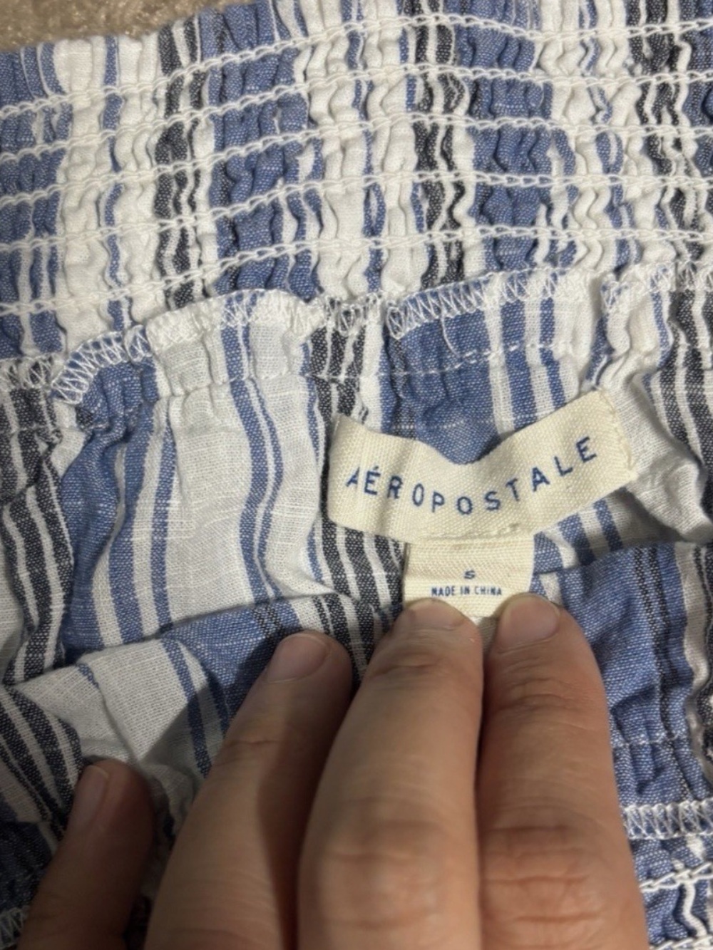 Aeropostale Women’s Off Shoulder Top White Blue Stripes Size Small - Picture 3 of 4